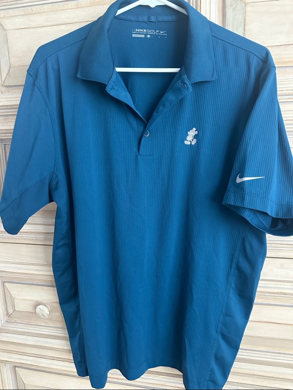 Nike Golf Men's Blue Teal Golf Polo with Embroidered Character. Size Large.